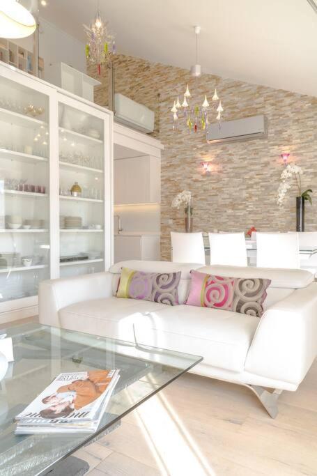 Aurore Duplex - New Apartment Lisboa Exterior foto
